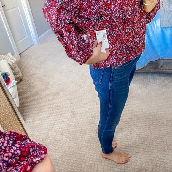 Abound Blouse - Picture 14 of 16